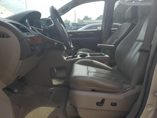 2C4RC1CG4DR569541 - 2013 CHRYSLER TOWN & COU TOURING L BEIGE photo 7