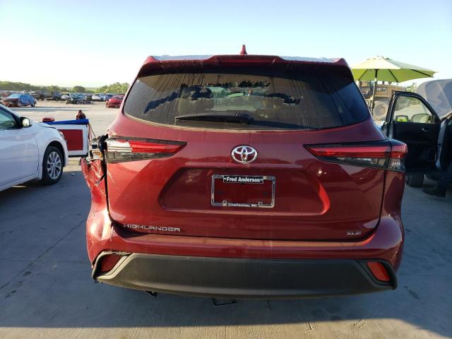 5TDGZRAH0NS549117 - 2022 TOYOTA HIGHLANDER XLE RED photo 6