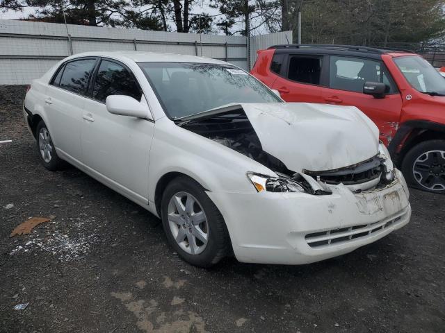 4T1BK36B77U238178 - 2007 TOYOTA AVALON XL WHITE photo 4