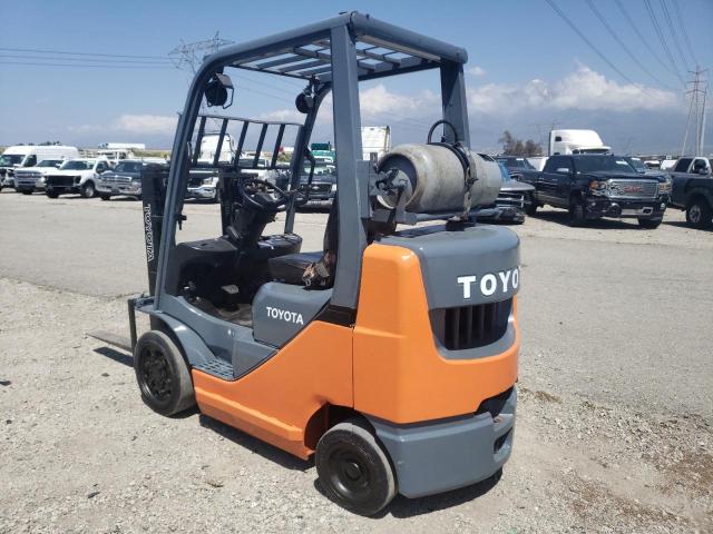 17103 - 2015 TOYOTA FORKLIFT Naranja foto 3