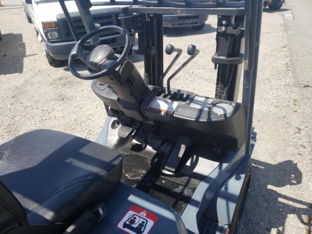 17103 - 2015 TOYOTA FORKLIFT Naranja foto 5