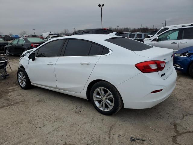 1G1BE5SM1K7135062 - 2019 CHEVROLET CRUZE LT WHITE photo 2