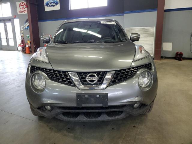 JN8AF5MV2GT659247 - 2016 NISSAN JUKE S GRAY photo 5