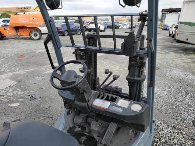 12261 - 2015 TOYOTA FORKLIFT TWO TONE photo 5