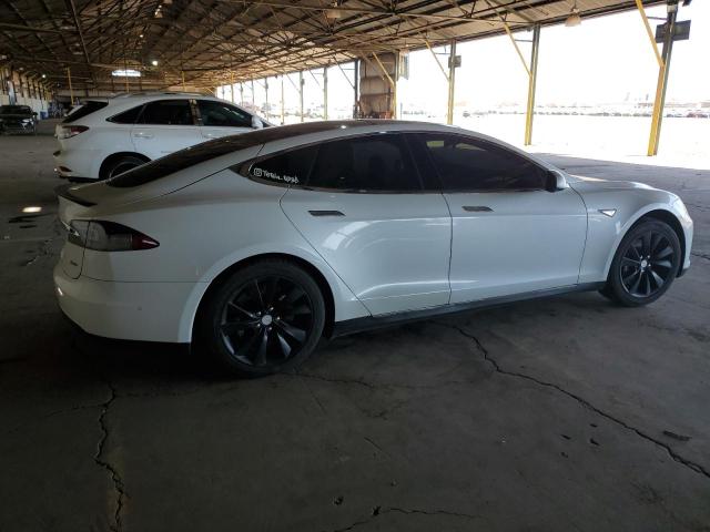 5YJSA1DP8DFP16364 - 2013 TESLA MODEL S WHITE photo 3