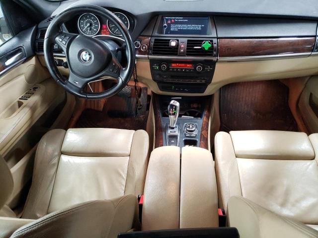 5UXFE4C56AL276904 - 2010 BMW X5 XDRIVE30I WHITE photo 8