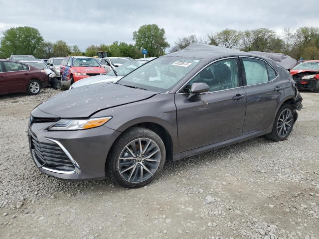 2024 TOYOTA CAMRY XLE, 