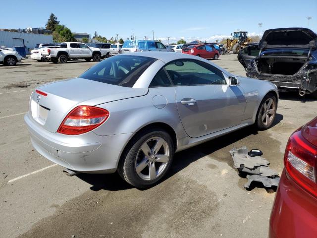 WDBWK54F36F104258 - 2006 MERCEDES-BENZ SLK 280 SILVER photo 3