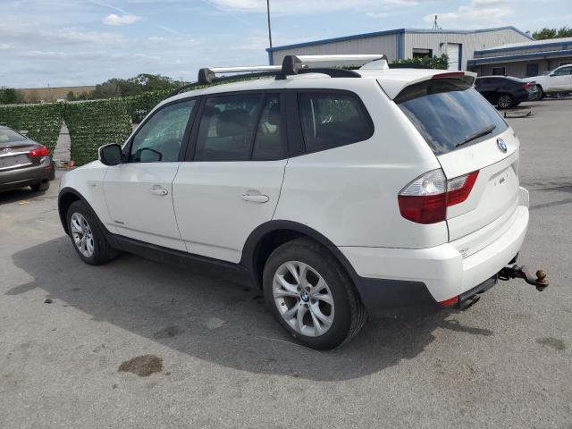 WBXPC9C45AWJ33993 - 2010 BMW X3 XDRIVE30I WHITE photo 2