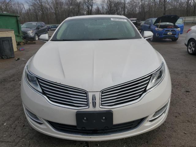 3LN6L2J92FR602865 - 2015 LINCOLN MKZ WHITE photo 5