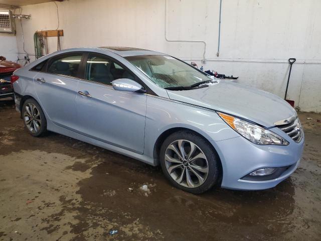 5NPEC4AB0EH817855 - 2014 HYUNDAI SONATA SE GRAY photo 4