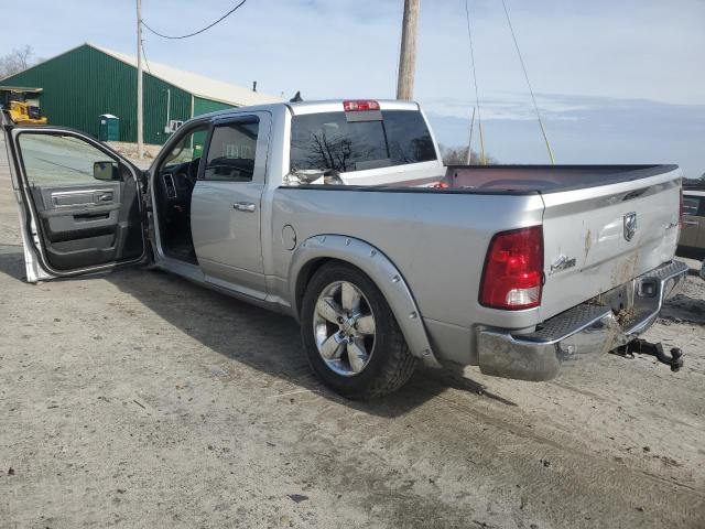 1C6RR7LG7JS352245 - 2018 RAM 1500 SLT SILVER photo 2