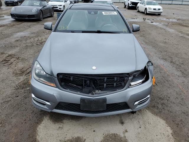 WDDGJ5HB4EG171238 - 2014 MERCEDES-BENZ C 350 GRAY photo 5