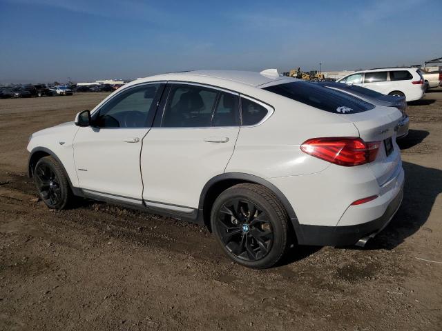 5UXXW3C57J0T80654 - 2018 BMW X4 XDRIVE28I WHITE photo 2