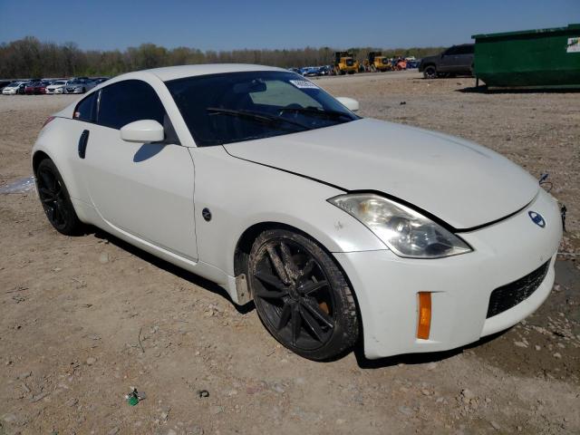 JN1BZ34DX8M703920 - 2008 NISSAN 350Z COUPE WHITE photo 4