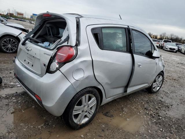 KL8CC6S99EC458850 - 2014 CHEVROLET SPARK 1LT SILVER photo 3