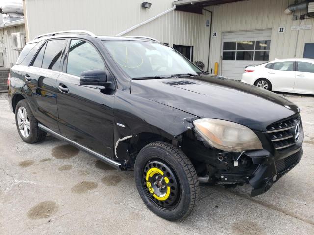 4JGDA5HB4CA033546 - 2012 MERCEDES-BENZ ML 350 4MATIC BLACK photo 4