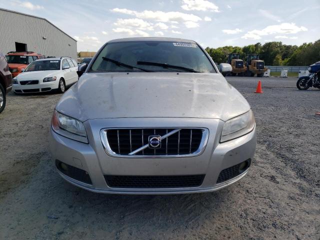 YV1BW982681020982 - 2008 VOLVO V70 3.2 SILVER photo 5