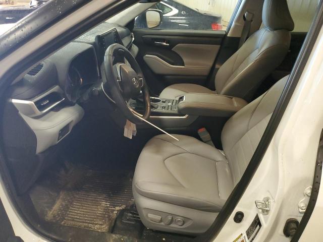 5TDHZRBH8NS583759 - 2022 TOYOTA HIGHLANDER XLE 白色 照片 7