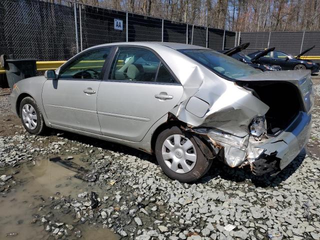4T1BE32K84U873015 - 2004 TOYOTA CAMRY LE SILVER photo 2