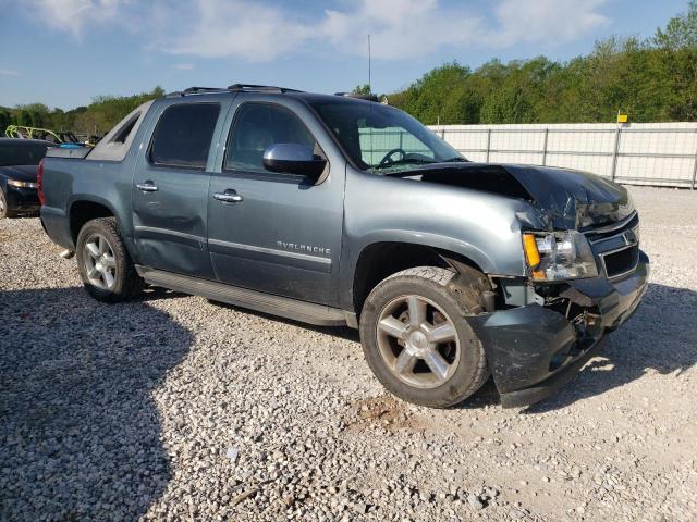 3GNTKGE78CG213744 - 2012 CHEVROLET AVALANCHE LTZ BLUE photo 4