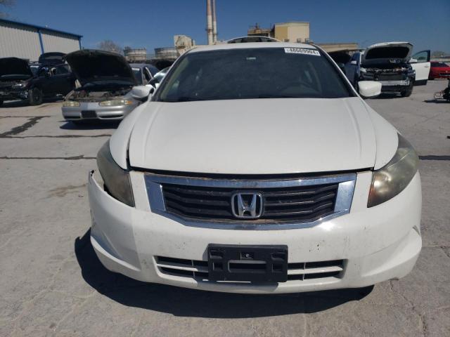 1HGCP2F32AA043290 - 2010 HONDA ACCORD LX WHITE photo 5