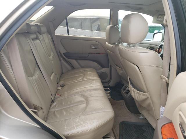 JTJGF10U620126353 - 2002 LEXUS RX 300 TAN photo 10