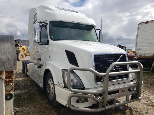 2015 VOLVO VN VNL, 