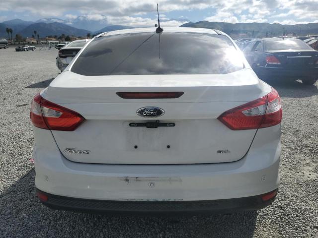 1FAHP3H21CL206250 - 2012 FORD FOCUS SEL WHITE photo 6