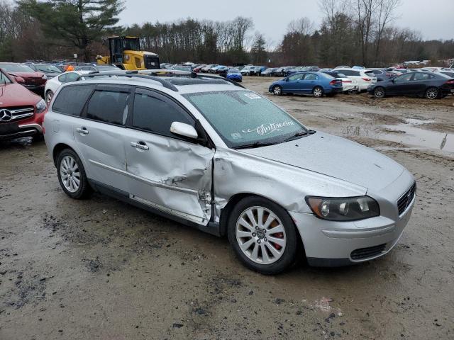 YV1MW390552075402 - 2005 VOLVO V50 2.4I SILVER photo 4