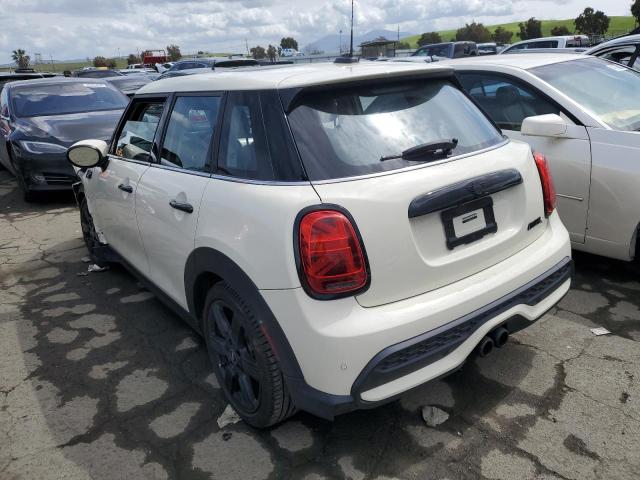 WMW53DK08P2S76343 - 2023 MINI COOPER S BEIGE photo 2