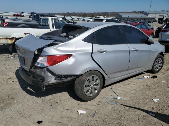 KMHCT4AE7GU135528 - 2016 HYUNDAI ACCENT SE SILVER photo 3