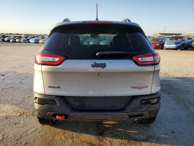 1C4PJMBX4JD598441 - 2018 JEEP CHEROKEE TRAILHAWK SILVER photo 6
