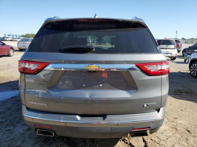 1GNERKKW3JJ187729 - 2018 CHEVROLET TRAVERSE PREMIER GRAY photo 6