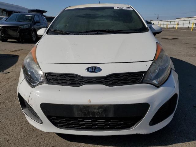 KNADM5A36D6307748 - 2013 KIA RIO LX WHITE photo 5