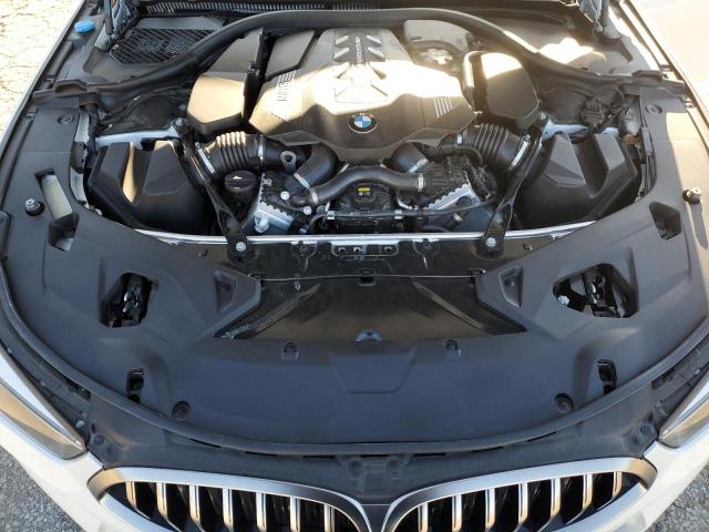 WBAGV8C03LBP49066 - 2020 BMW M850XI WHITE photo 11