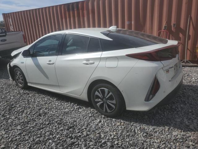 JTDKARFP4H3032717 - 2017 TOYOTA PRIUS PRIM WHITE photo 2