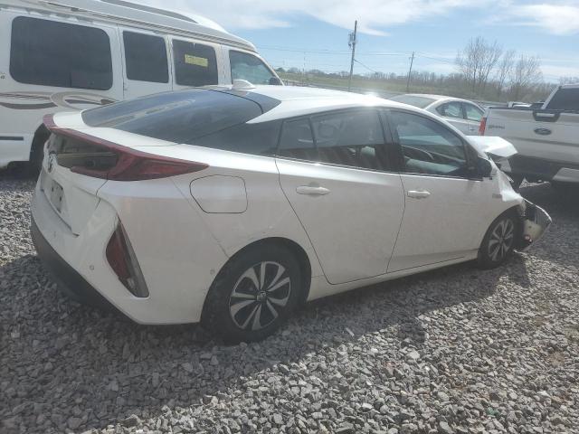 JTDKARFP4H3032717 - 2017 TOYOTA PRIUS PRIM WHITE photo 3