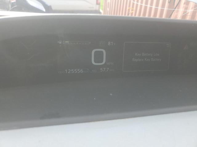 JTDKARFP4H3032717 - 2017 TOYOTA PRIUS PRIM WHITE photo 9