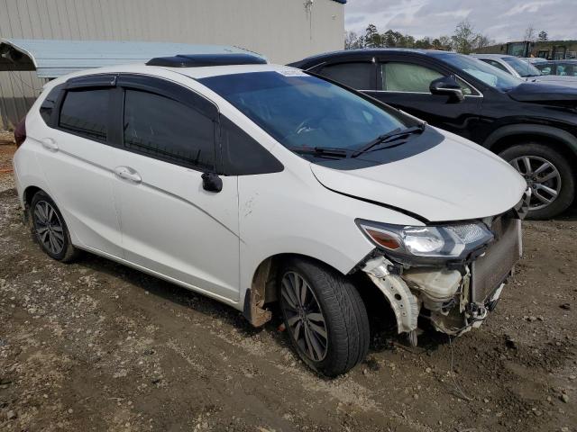 3HGGK5H86FM785731 - 2015 HONDA FIT EX WHITE photo 4