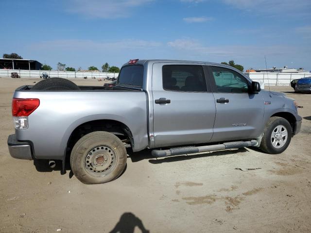 5TFEY5F17BX114860 - 2011 TOYOTA TUNDRA CREWMAX SR5 SILVER photo 3