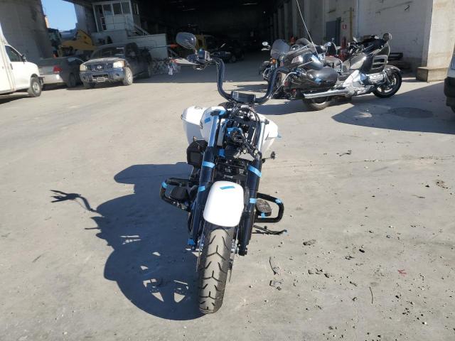 1HD1KH712RB654879 - 2024 HARLEY-DAVIDSON FLTRX 白色 照片 2