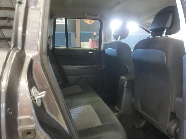 1C4NJCBA7GD611978 - 2016 JEEP COMPASS SPORT Gris photo 11