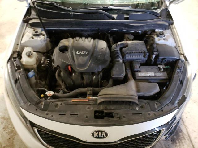 5XXGM4A70FG375626 - 2015 KIA OPTIMA LX WHITE photo 11