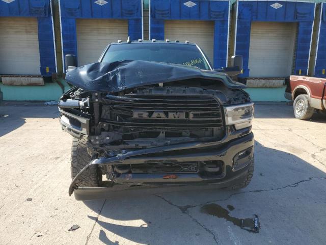 3C6UR5FJ0KG548848 - 2019 RAM 2500 LARAMIE BLACK photo 5