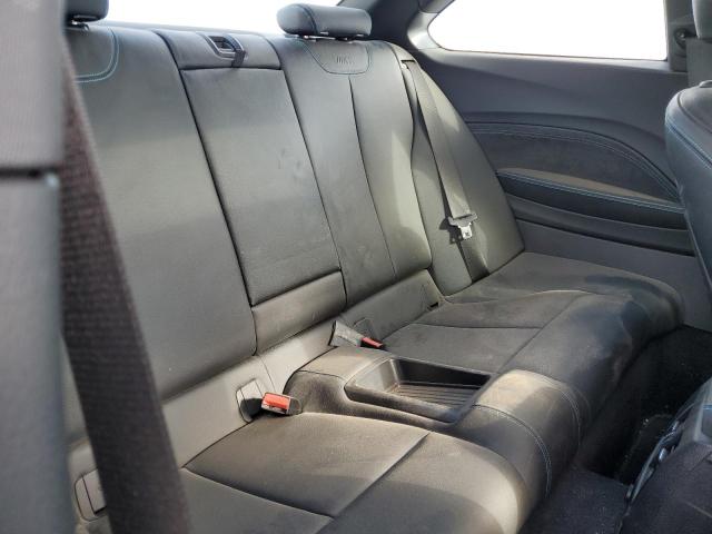 WBS1J5C51JVD36083 - 2018 BMW M2 Schwarz Foto 10