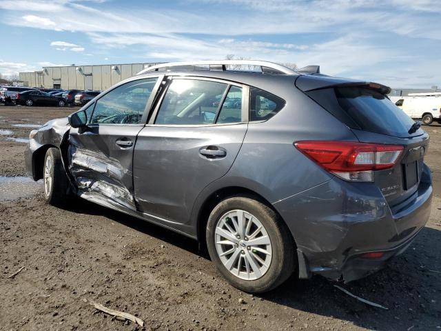 4S3GTAD64J3708357 - 2018 SUBARU IMPREZA PREMIUM PLUS GRAY photo 2