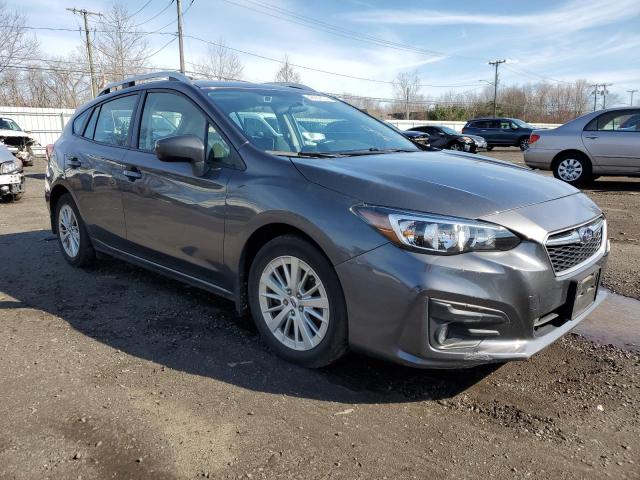 4S3GTAD64J3708357 - 2018 SUBARU IMPREZA PREMIUM PLUS GRAY photo 4