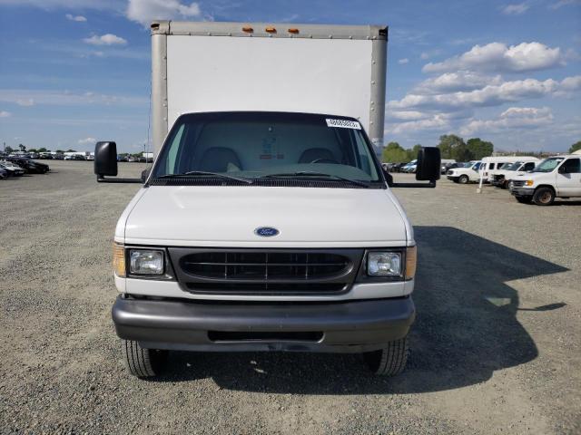 1FDWE35LXYHA81873 - 2000 FORD ECONOLINE E350 SUPER DUTY CUTAWAY VAN WHITE photo 5