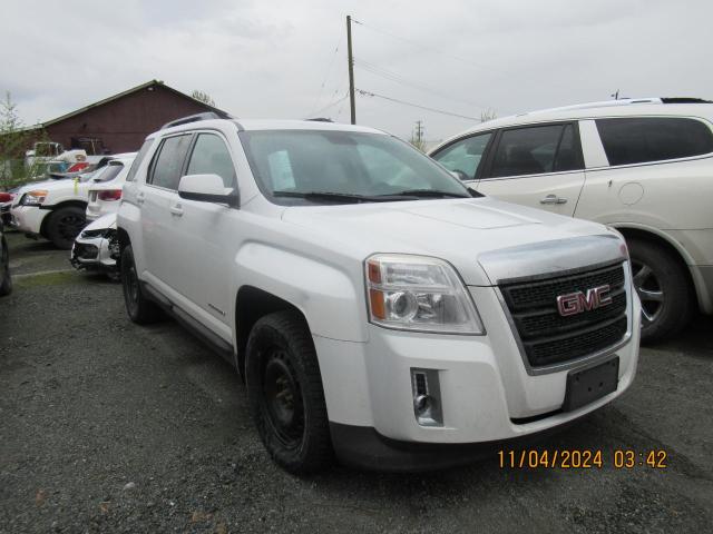 2GKFLTEK3D6424478 - 2013 GMC TERRAIN SLE WHITE photo 4